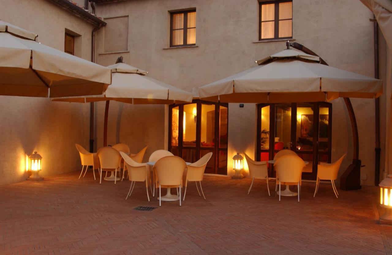 Sovana Hotel & Resort Exterior foto